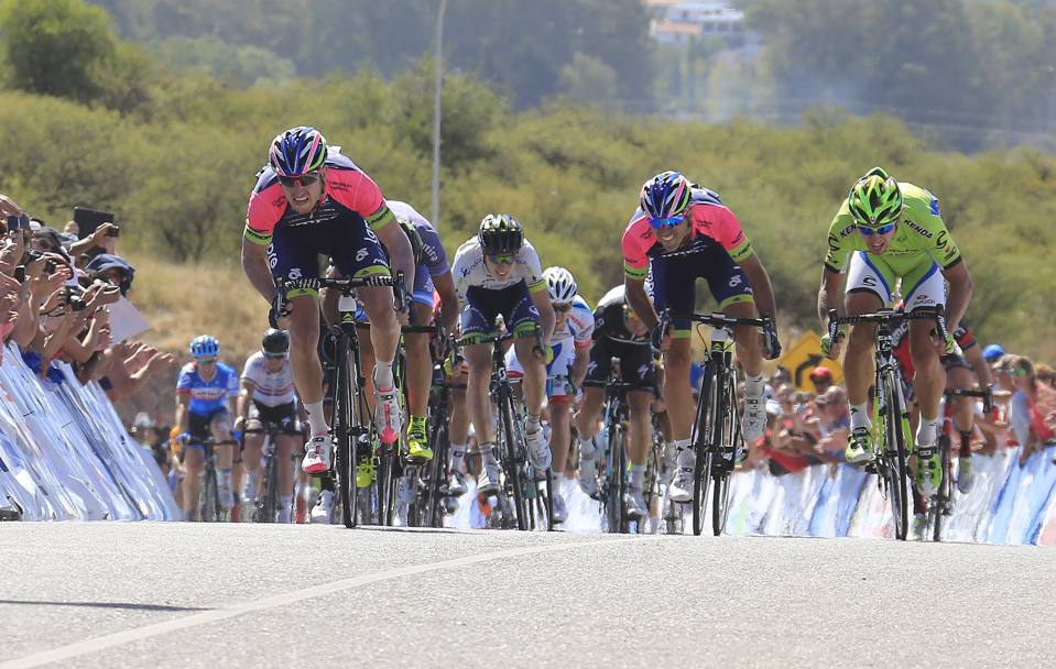 Il 2014 parte bene per Modolo con il successo in Argentina nella settima tappa del Tour de San Luis. Bettini